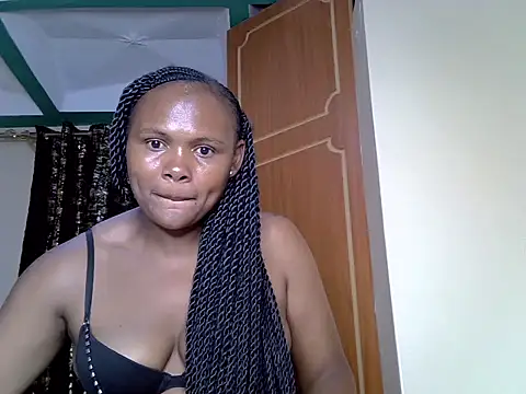 Cream_cherry3 webcam