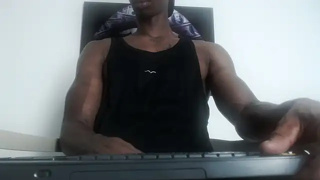 drake_brwon_23 - Drake_brwon_23's free webcam - UK Sex Cams
