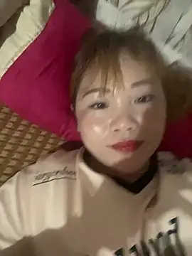 bingbo123 live cam on StripChat