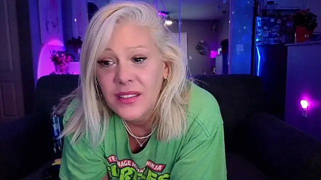Lexi_Shocker live cam on StripChat
