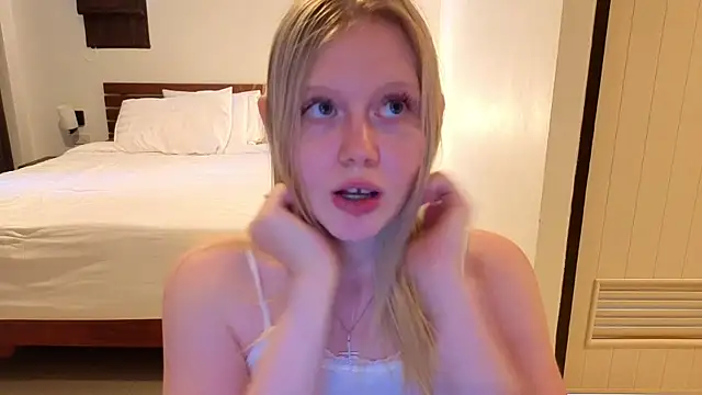 Wendy_228 live cam on StripChat