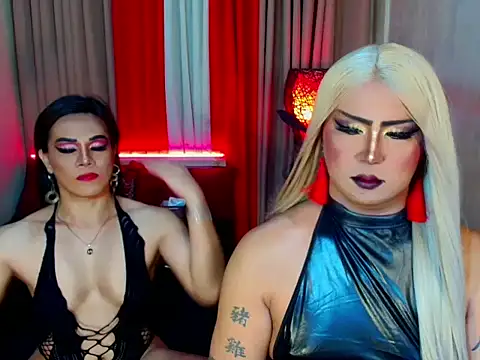 Wildest_Slave_Huntress webcam