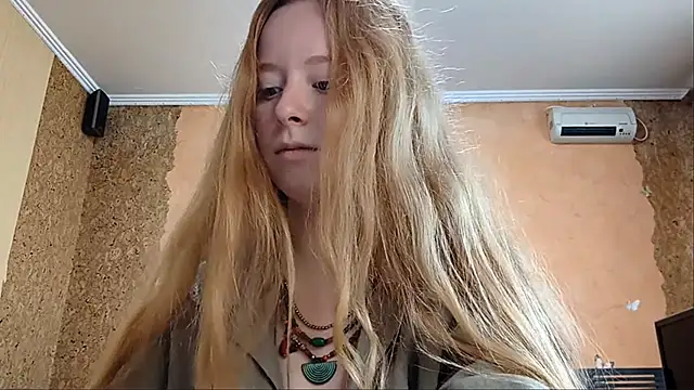 KateVibe_01 webcam