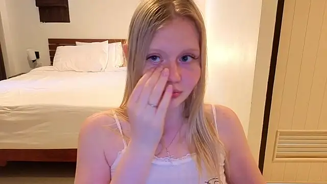 Wendy_228 webcam