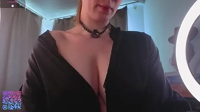 soniascott (F young) - PINCH MY PINK NIPPLES