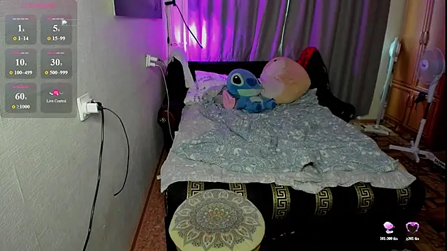 monica__elder webcam