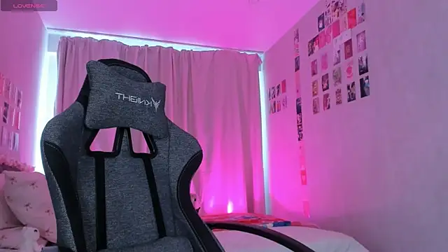 Eva_Harper webcam