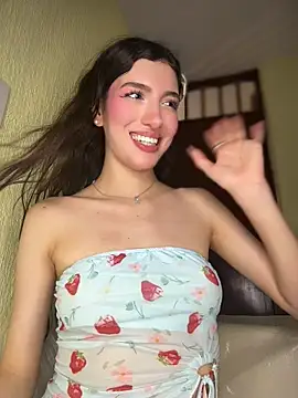 emily-hottson