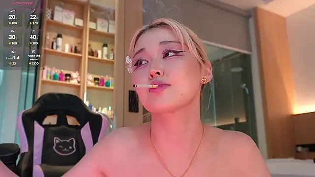 Hyun_chia