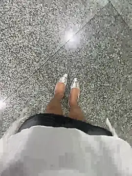 yimisun01 live sex cam