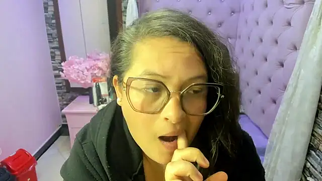 Sarah_Boobs_