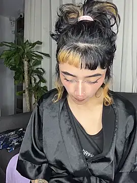 baby_akuma