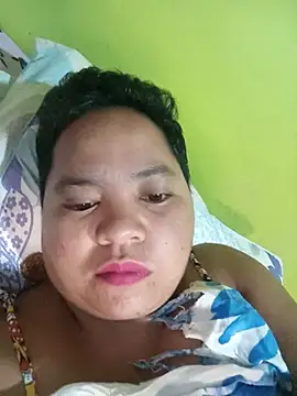 hotpussyxxx33x webcam