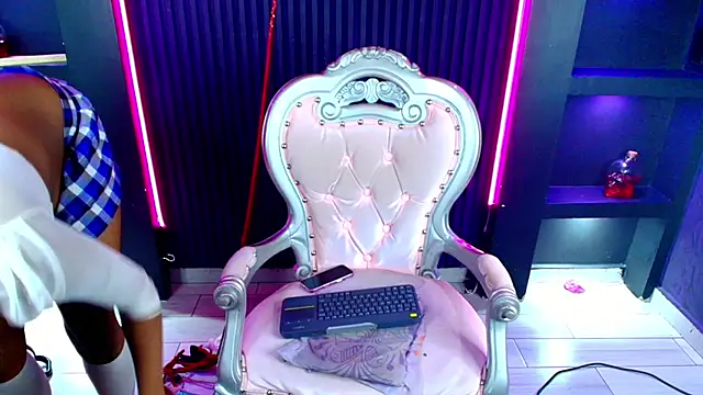 MrEbonybdsm webcam