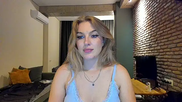 fifteenpoem webcam