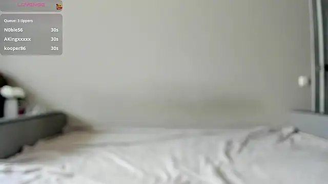 JuiliOnesunray