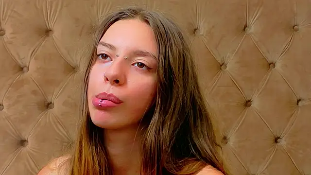 CoraVex live cam on StripChat