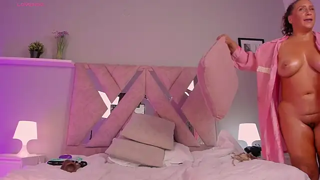 Eva-Millss webcam