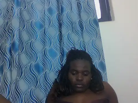 PrettyEve webcam