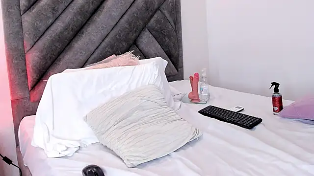 ViolettaRousee_ webcam
