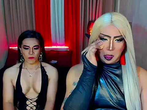 Wildest_Slave_Huntress webcam