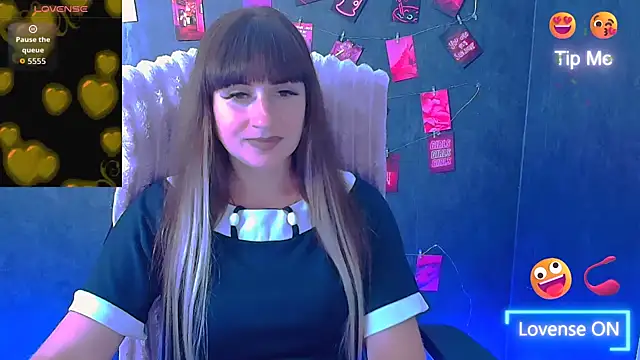 Violla_My live cam on StripChat