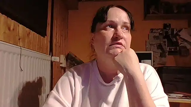 _squirty_cum_lady_ live cam on StripChat