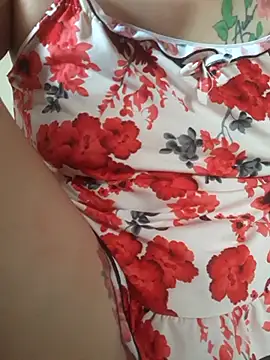 -tara-a (F young) - 💦💦💦🍌🍌🦋