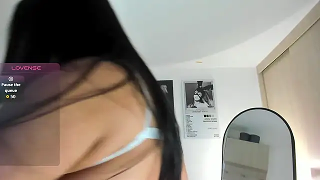 hollyprincess_2's live cam
