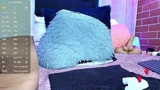 Hanna_horny_