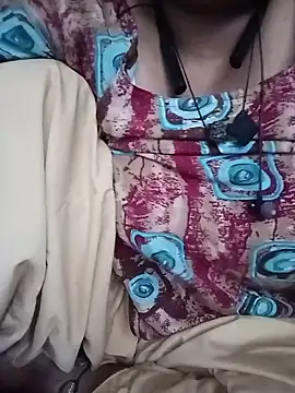Menka_cut34 webcam