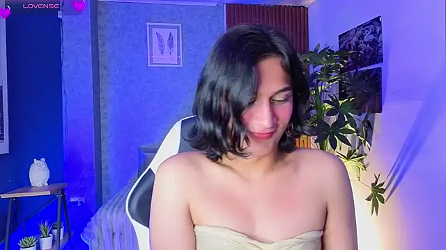 Zoee_Kiss_ webcam