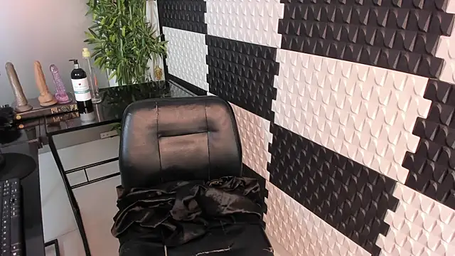 AlinaMorris webcam