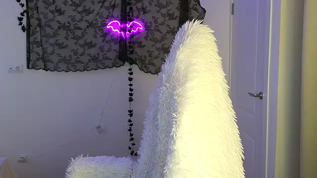 LilithMadden webcam