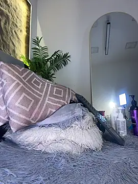 Isa__Blanc webcam
