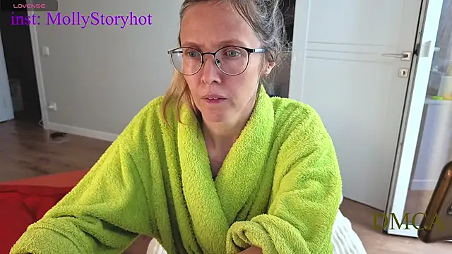 MollyStory webcam