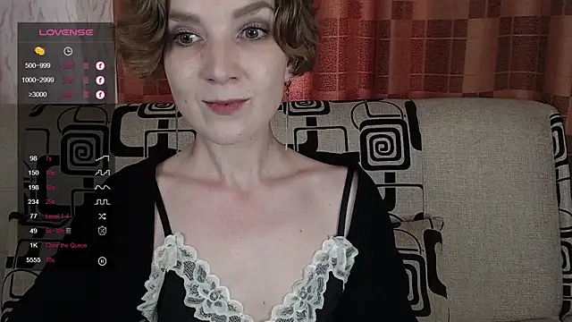 TinaWince webcam