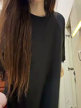Quynhbabysexy webcam