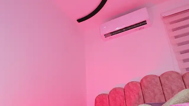 lu_mystic webcam