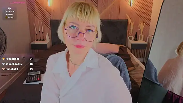 Ann_Annise webcam