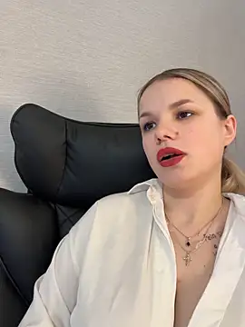 KimEvanss webcam