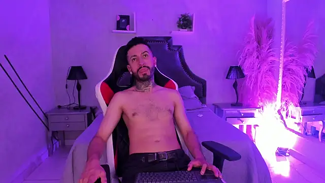StevenAndLaura webcam