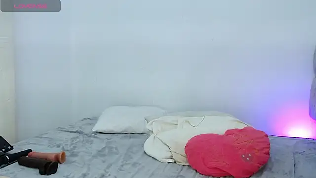 RenataPeach webcam