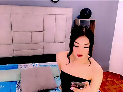 Hera_Persefone live cam on StripChat