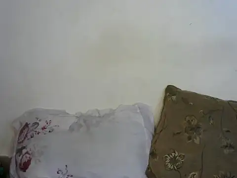 brownfinegirl22 webcam