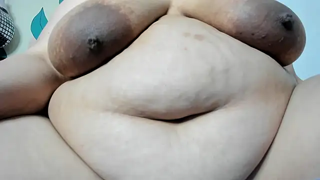 Alondra_zaaens webcam