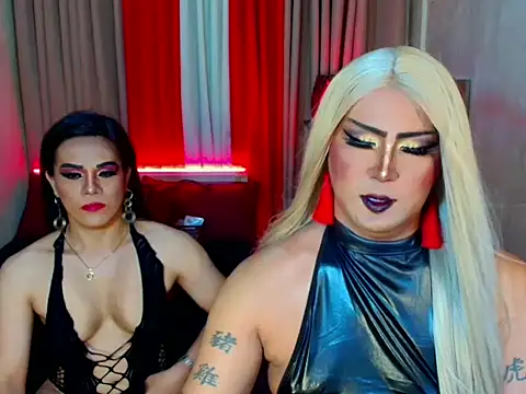 Wildest_Slave_Huntress webcam