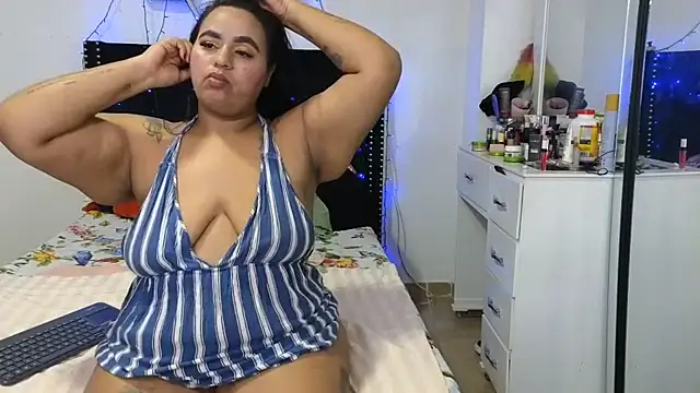 charlotte_077 webcam