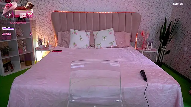 MissyMartinez webcam