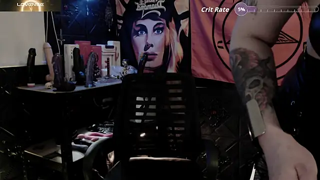 Evil_Queen_666 webcam